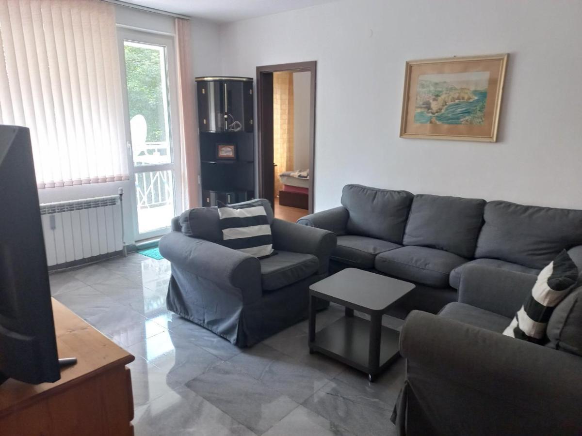 Beautiful Location Apartment صوفيا المظهر الخارجي الصورة