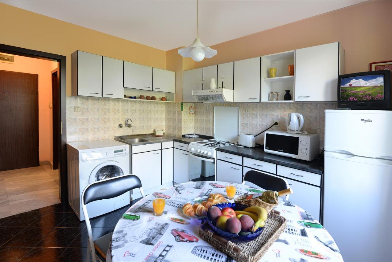 Beautiful Location Apartment صوفيا المظهر الخارجي الصورة
